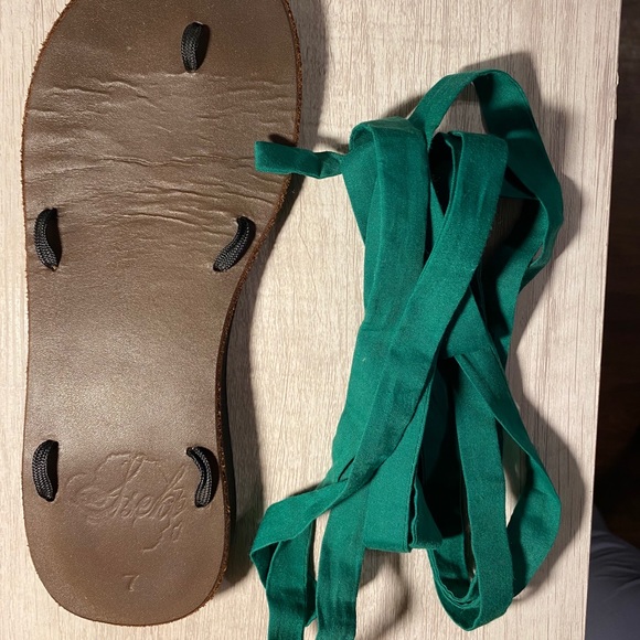 Sseko Leather Sandals (W7) w/ 2 strap sets - Picture 5 of 5